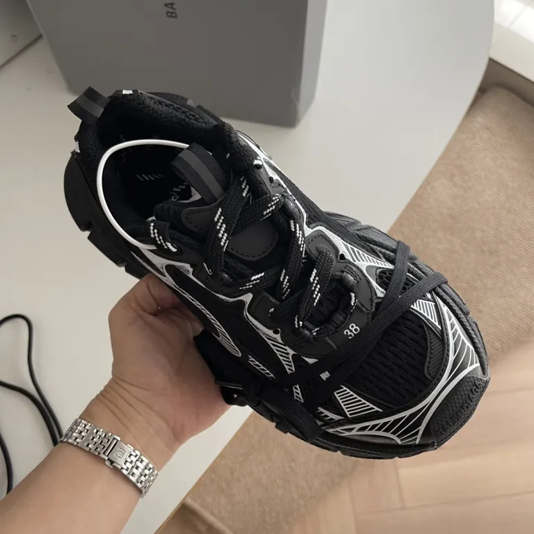 Balenciaga Shoe 